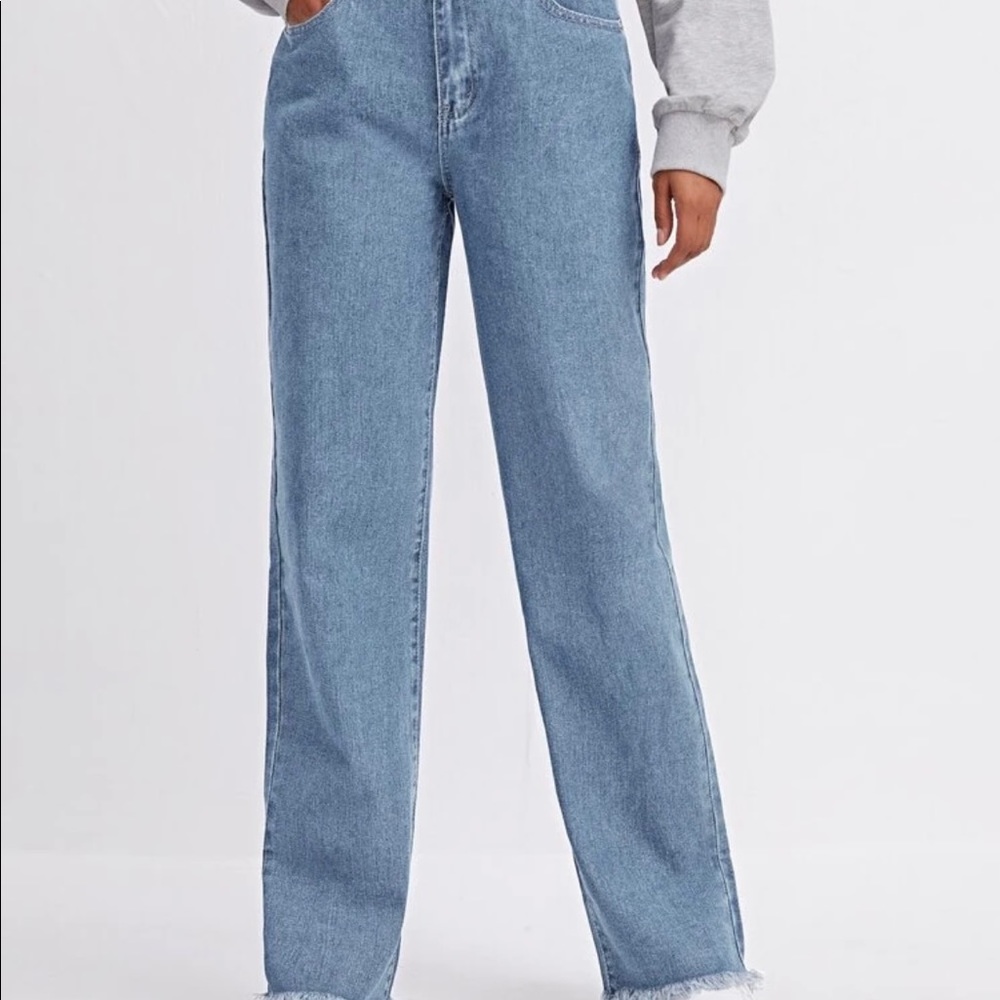 Straight leg high waist raw hem denim